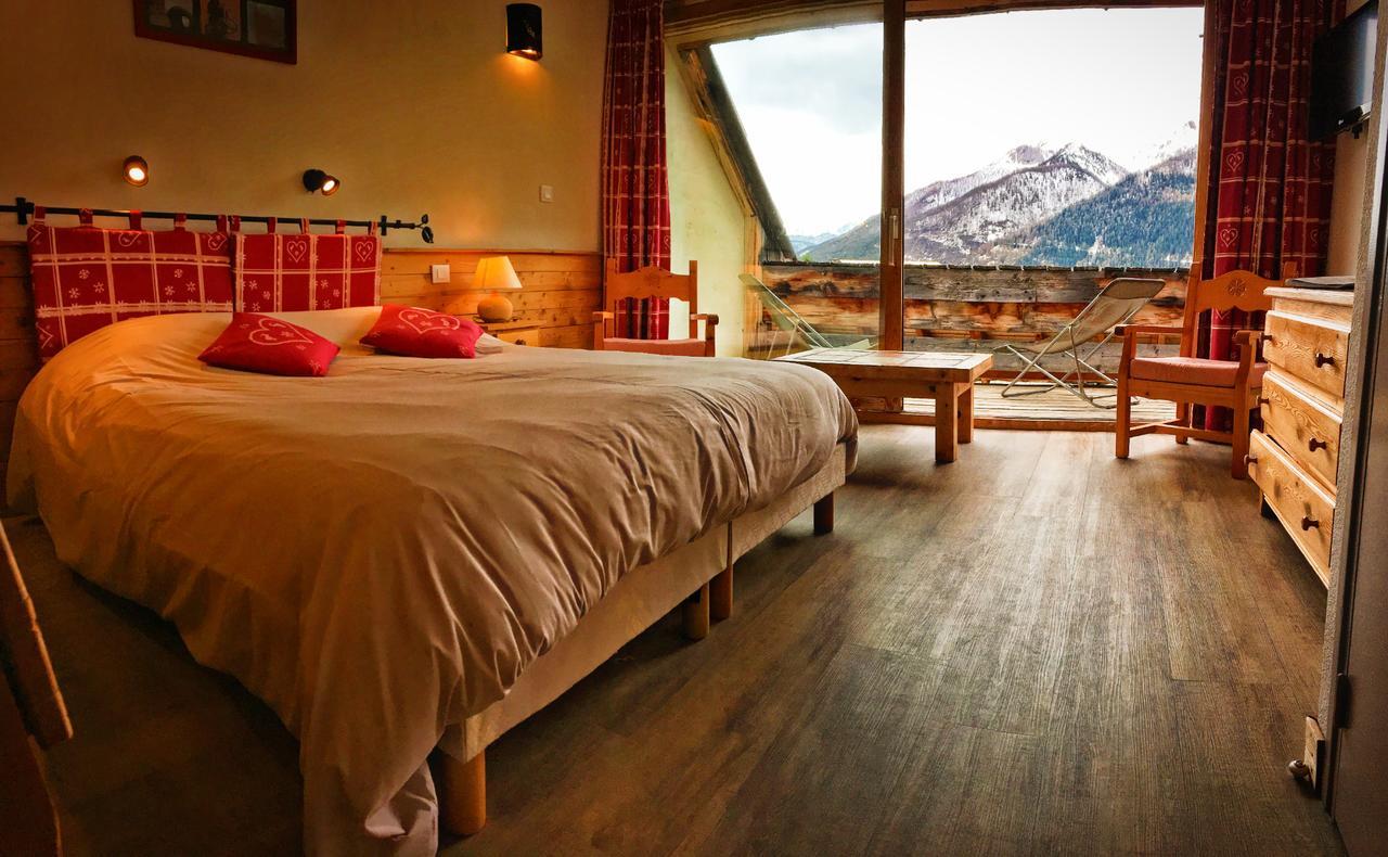 Hotel & Spa La Ferme De L'Izoard Арвьё Экстерьер фото